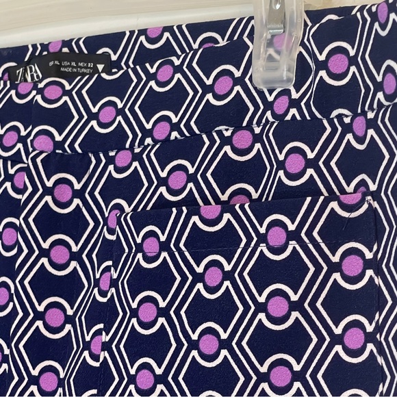 ZARA PANTS WOMEN'S CROPPED FLARED JACQUARD LEGGINGS NAVY PURPLE GEOMETRIC XL - Picture 3 of 8